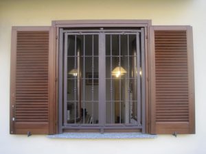 realizzazione-installazione-inferriate-ferro-forli